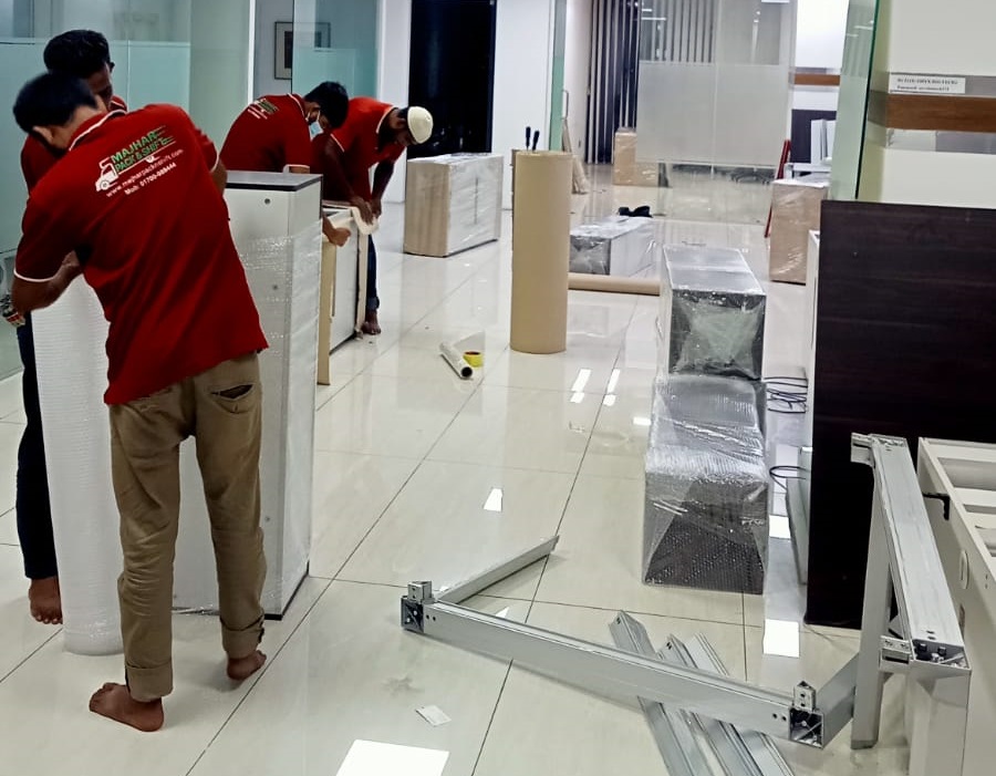 Office Shifting Services in Banani